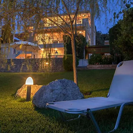 Marina View Luxury Apartment *